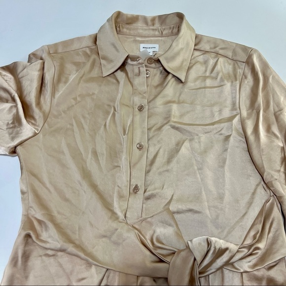 Song of Style • Marta Dress in Champagne - Picture 9 of 11